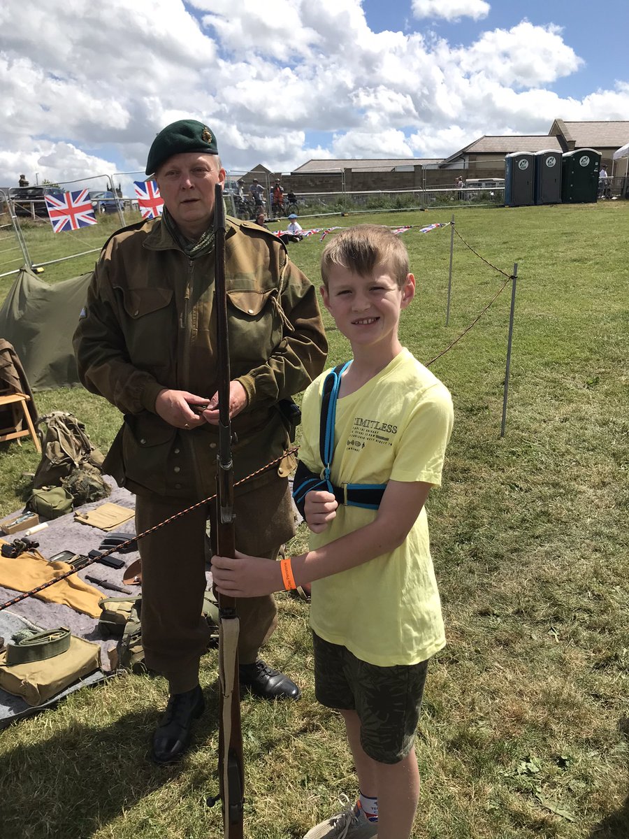 sg_tomlinson's tweet photo. Great for our children to learn the sacrifices made by previous generations to enable us to have today’s freedom #ArmedForcesDay #slatergordonuk https://t.co/NS8NNWHDR9
