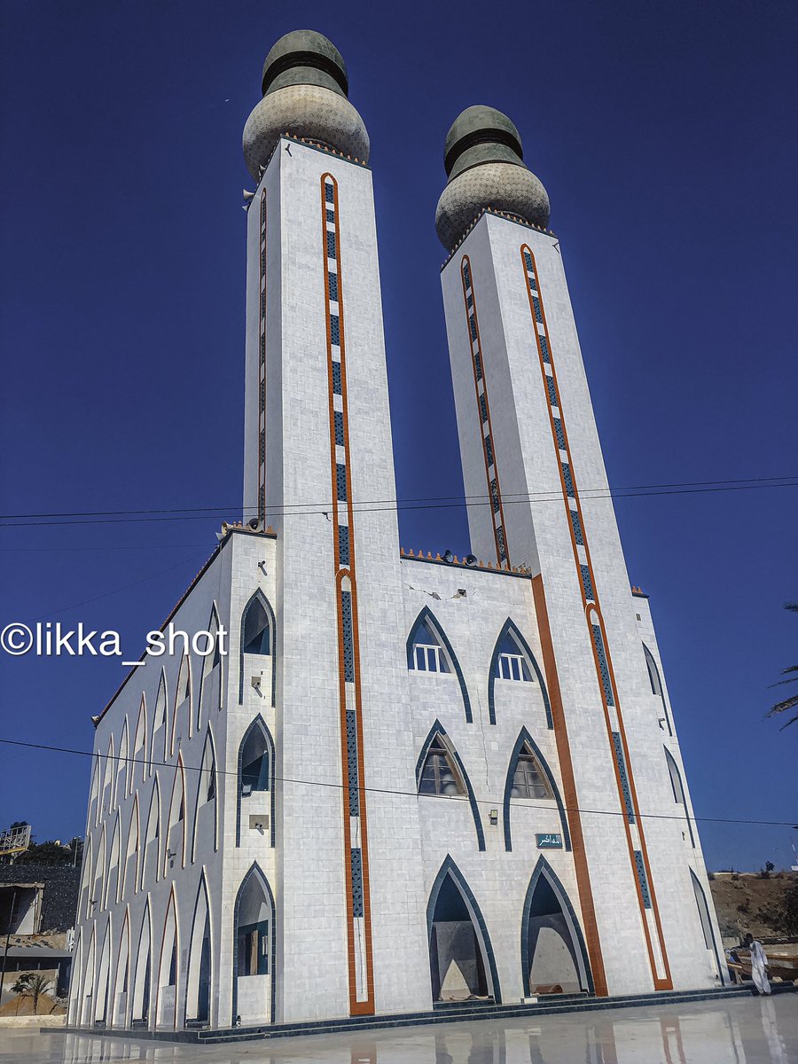 LikkaShot's tweet photo. Mosque 🕌 of the divinity 
Located 📍: In ouakam , Senegal 🇸🇳 

I am likka_shot 

#senegal #senegal #ouakam #senegambia #westafrica #dakar #lightroom #preset @lightroom #senegalphotography #gambia #Senegal https://t.co/rFE6zNC2YG