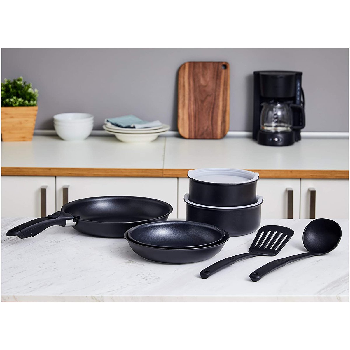 A2Amiya's tweet photo. AmazonBasics Cookware Set with Lids and Removable Handle -10 Piece । 

Buy Now ➡️ https://t.co/5uSHGK3gng

My store shopping now ➡️ https://t.co/Ig5ZpPjQhj

#cookwareset 
#amazonbasics
#removablehandlecookwareset https://t.co/18hSkkV6S3