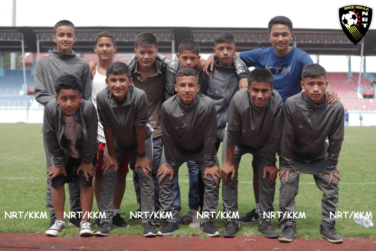 Our Academy players U-14
Hope our young NRT has a good experience and enjoyed the game
Thank you Laboratory Secondary School, Kirtipur 💚💙💚
#NRT #WeAreRoadrunners #youngrunners #U14 #academyplayer