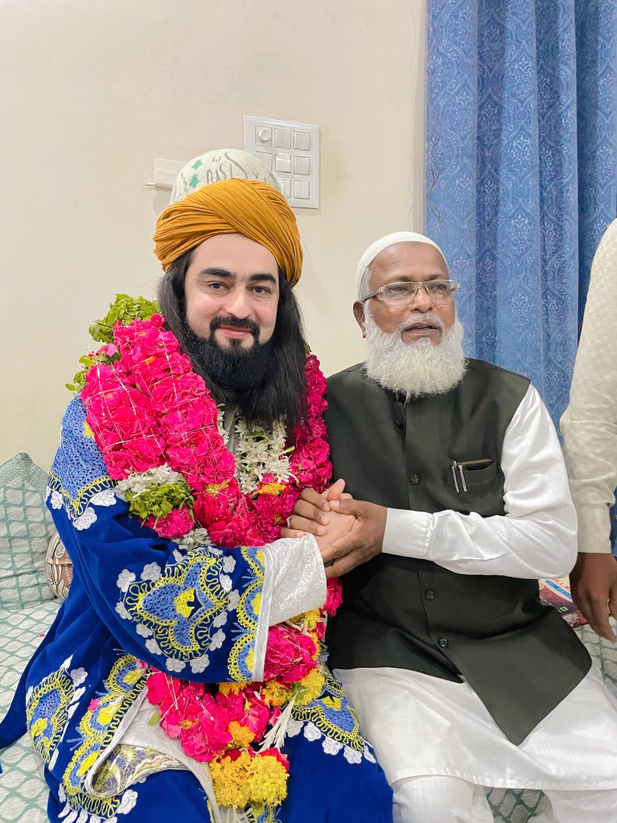 ZarifBabaa's tweet photo. Khwaja Zarif Baba
Syed Zarif Chishti
Zinda Wali, Sufi Saint, Leader Of Chishti Sisila
Zarif Chishti
Zarif baba
Khwaja Garib Nawaz Moinuddin Chishti Ajmer Sharif Ka Dada Murshdi ke Aulad se 
⁦#ZarifBaba⁩ #SyedZarifChishti⁩ ⁦#KhwajaZarifbaba
👑ज़रीफ बाबा 🌹 ZARIF BABA 🌹 https://t.co/6OQZTIH30Q