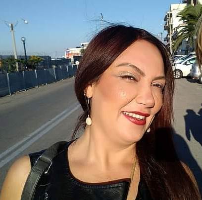 Esin Öktem (@esinof) on Twitter photo 2022-06-25 13:00:33 Sevgili Arkadaşım Ekolümüzden Senarist yazar Gamze Özer'in vefatını öğrenmiş olmaktan dolayı çok üzgünüm. Vefaat eden dostların resimlerini yayınlar çok erken der dururdu senin içinde çok erken oldu güzel kalpli arkadaşım. Yolun ışık olsun. Sözün bittiği yer... 😪😪#gamzeözer Sevgili Arkadaşım Ekolümüzden Senarist yazar Gamze Özer'in vefatını öğrenmiş olmaktan dolayı çok üzgünüm. Vefaat eden dostların resimlerini yayınlar çok erken der dururdu senin içinde çok erken oldu güzel kalpli arkadaşım. Yolun ışık olsun. Sözün bittiği yer... 😪😪#gamzeözer