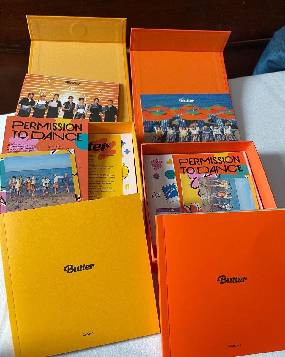 NunaLory's tweet photo. WTS BTS Butter albums 

No PCs 
No Posters
Everything in photo included

Set: 1 cream and 1 peaches

$8 shipped to USA 

Comment and dm me

#btswts #btssale #btssales #wtsbts #isobts #btstrade #btswtt #btstrades https://t.co/gVNR4Dfjm7