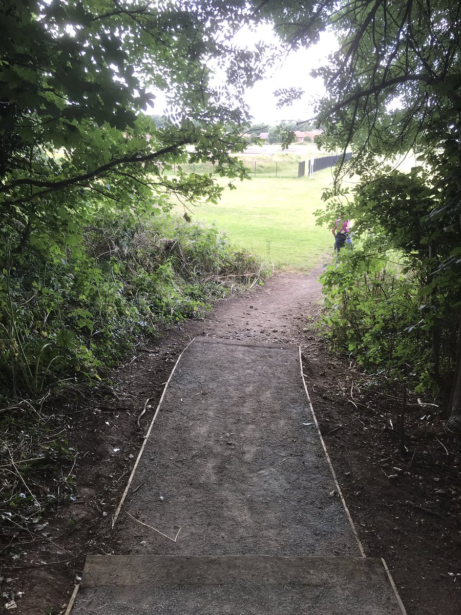 Excellent litter pick this morning at QEII Fields in #Gillingham.

We collected: 
✅ 11 bags of rubbish
✅ Some metal shelving
✅ A child’s car seat
✅ A mop bucket
✅ A plant pot, and 
✅ A rocking horse!

#LoveGillingham
#LoveWhereYouLive 💚🌳♻️