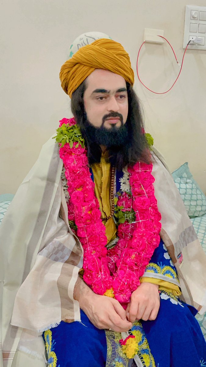 ZarifBabaa's tweet photo. Khwaja Zarif Baba
Syed Zarif Chishti
Zinda Wali, Sufi Saint, Leader Of Chishti Sisila
Zarif Chishti
Zarif baba
Khwaja Garib Nawaz Moinuddin Chishti Ajmer Sharif Ka Dada Murshdi ke Aulad se 
⁦#ZarifBaba⁩ #SyedZarifChishti⁩ ⁦#KhwajaZarifbaba
👑ज़रीफ बाबा 🌹 ZARIF BABA 🌹 https://t.co/jDJ1Sq107w