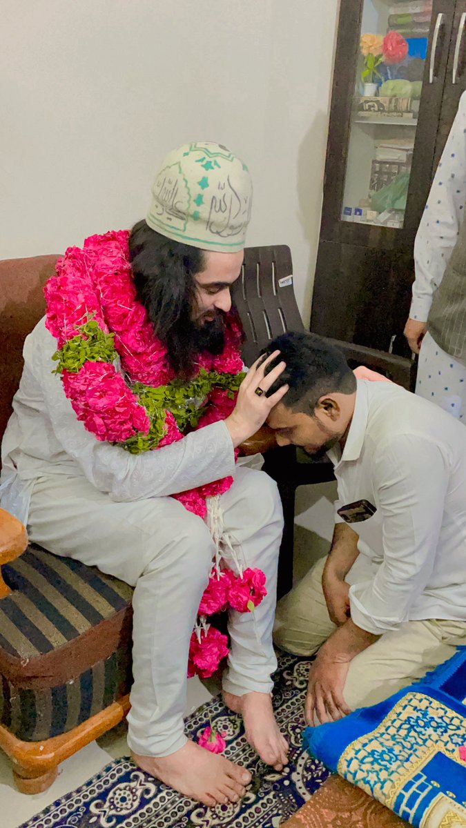 ZarifBabaa's tweet photo. Khwaja Zarif Baba
Syed Zarif Chishti
Zinda Wali, Sufi Saint, Leader Of Chishti Sisila
Zarif Chishti
Zarif baba
Khwaja Garib Nawaz Moinuddin Chishti Ajmer Sharif Ka Dada Murshdi ke Aulad se 
⁦#ZarifBaba⁩ #SyedZarifChishti⁩ ⁦#KhwajaZarifbaba
👑ज़रीफ बाबा 🌹 ZARIF BABA 🌹 https://t.co/bALOxABUZY