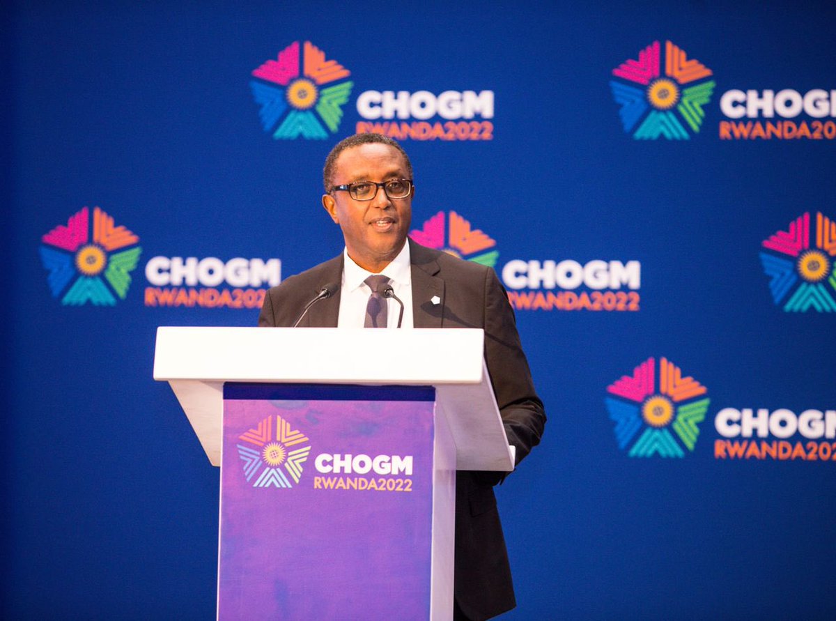 CHOGM2022's tweet photo. This morning Minister @Vbiruta chaired a Foreign Ministers’ Roundtables with Civil Society and Associated Organisations. #CHOGM2022 https://t.co/jlh5Jgbnkk