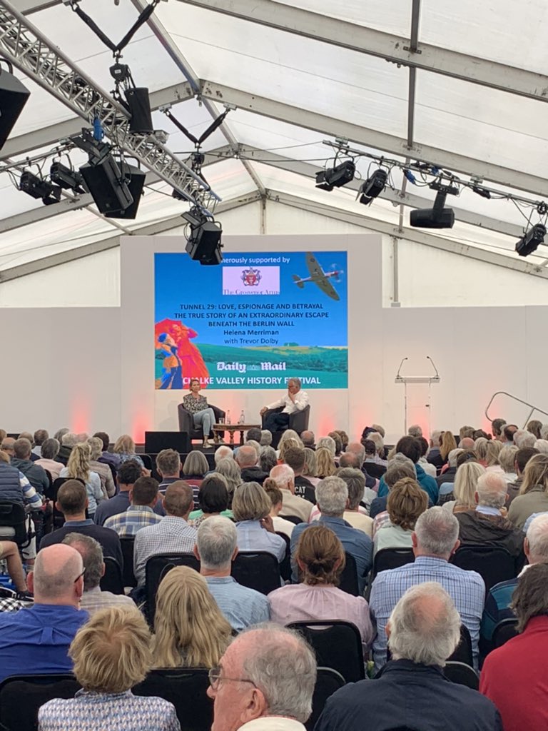 It’s a pleasure to welcome @helenamerriman and @DolbyPreface to the festival this year, talking about Tunnel 29, the crucial escape tunnel under the Berlin Wall. Talk generously supported by @GrosvenorDorset #CVHF #AmazingHistory