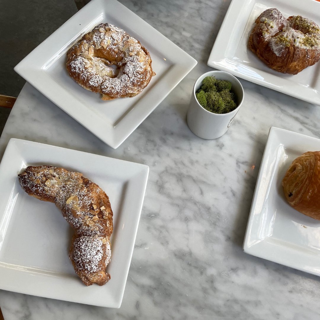 TimelessSocial's tweet photo. The upper right hand corner has my heart 🥐

Seriously the pistachio croissant from @bakeryloic is the best thing I have ever put in my mouth 

- Madison

#croisant #yummyfood #aesthetic #nofilter #thatgirl 
#aesthetics #vibes #art #mood #minimal #explorepage #moodboard https://t.co/kKlvU24j2V