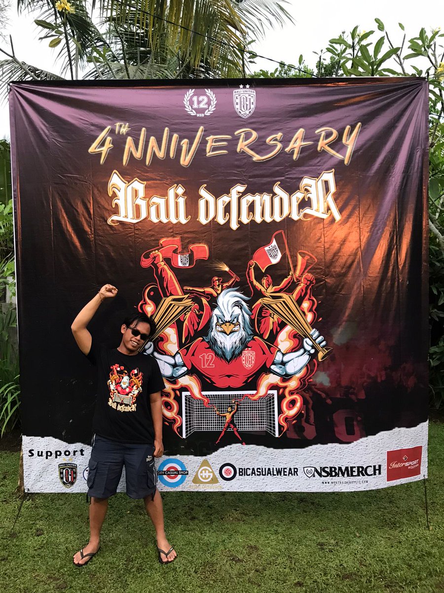 yudisdarmawan66's tweet photo. @balideffender12 benyah ce kokne jani https://t.co/CbnmmnOa4j