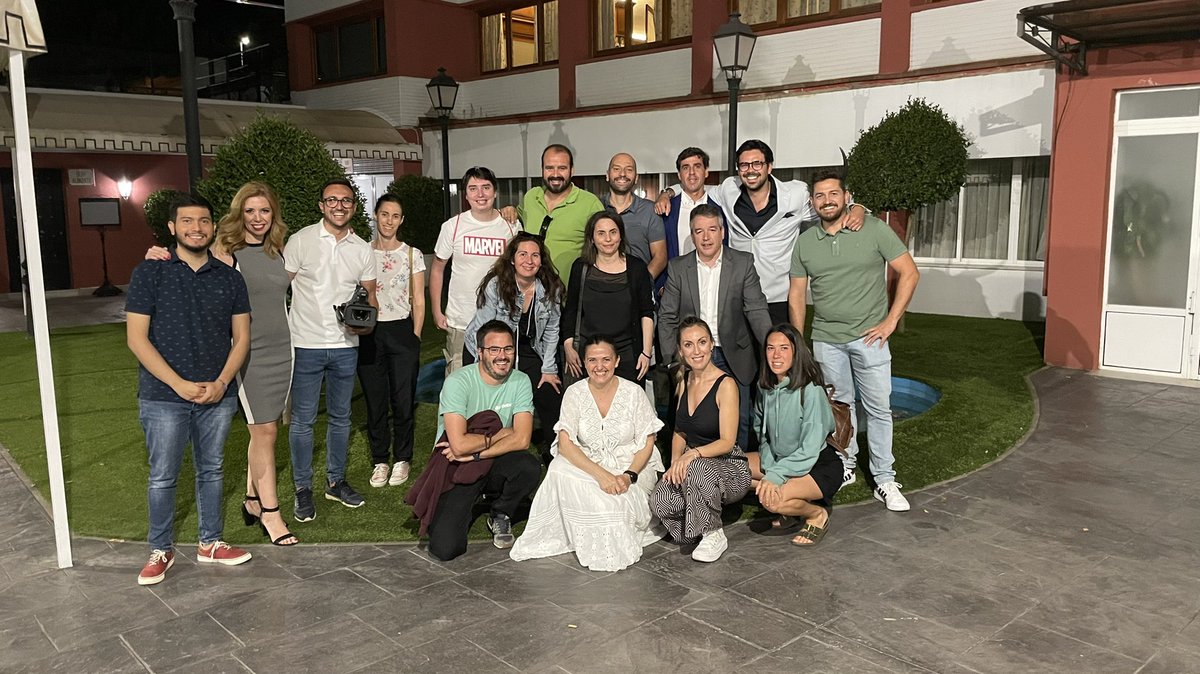JuanBazaga's tweet photo. Terminamos nuestro #TorosCex Feria de Badajoz. Es una suerte pertenecer a un equipo como este… porque sabes que todo te lo va a hacer más fácil. Y tú te entregas, porque sabes que es lo que esperan de ti. 
#EquipoFamilia @tierratorosCEX @cextremadura https://t.co/TCNK3gQa8G