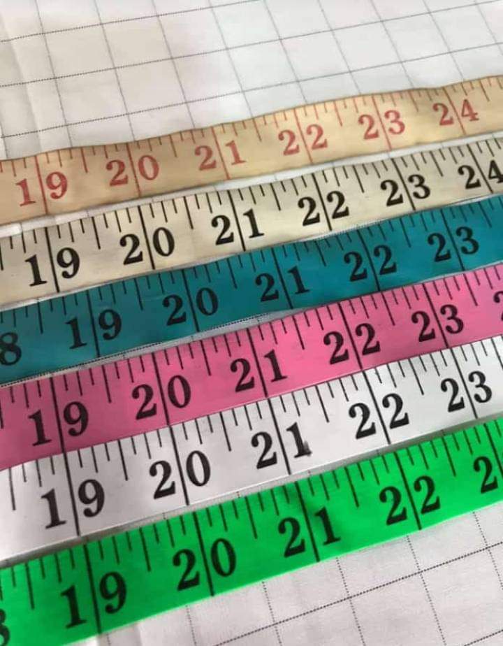 Mabella354's tweet photo. You see why it is important to use the same measuring tape (Taperule) that was used to take a client's measurements on their fabric while sewing?
In tailoring, every inch counts
#tailoring
#measuringinstrument
#mabellastyles https://t.co/C9x9qk4MG7
