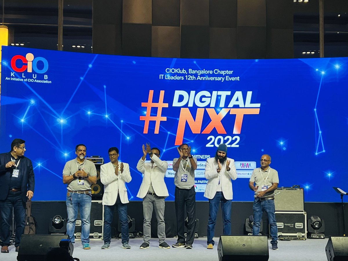 CIOAssociation's tweet photo. A big applause to @CIOKlub1 #Bangalore chapter team for organizing such a wonderful gala event #DigitalNXT

#DigitalNXT2022 #Brilyant #CrowdStrike #DataStax #G7CRTechnologies #WebWerksDataCenters #NeoSOFT #Mtalkz #PadahSolutions #SymphonySummitAI #SumoLogic #CXOTVNews https://t.co/vewcIaKrV4