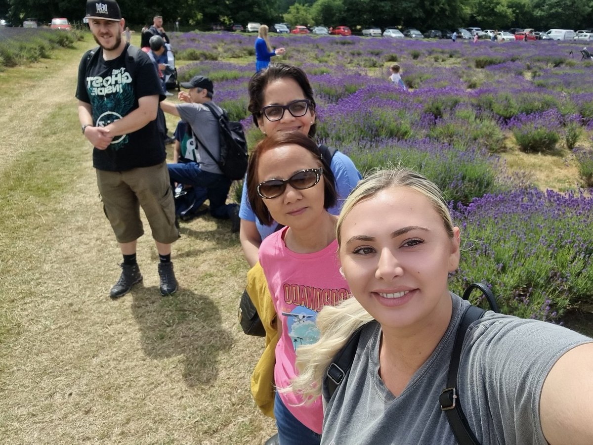 kiraacharlton's tweet photo. What an amazing #GreatWalkTogether with @SrryYngWalk as part of the @great_together & @RefugeeWeekโค
Was great to see how this year's theme of 'welcome' really brought people together, with many people attending the walk only just arriving in the UK this month! #MoreInCommon https://t.co/wad0nTDytq