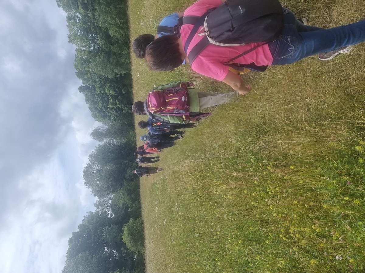 kiraacharlton's tweet photo. What an amazing #GreatWalkTogether with @SrryYngWalk as part of the @great_together & @RefugeeWeekโค
Was great to see how this year's theme of 'welcome' really brought people together, with many people attending the walk only just arriving in the UK this month! #MoreInCommon https://t.co/wad0nTDytq