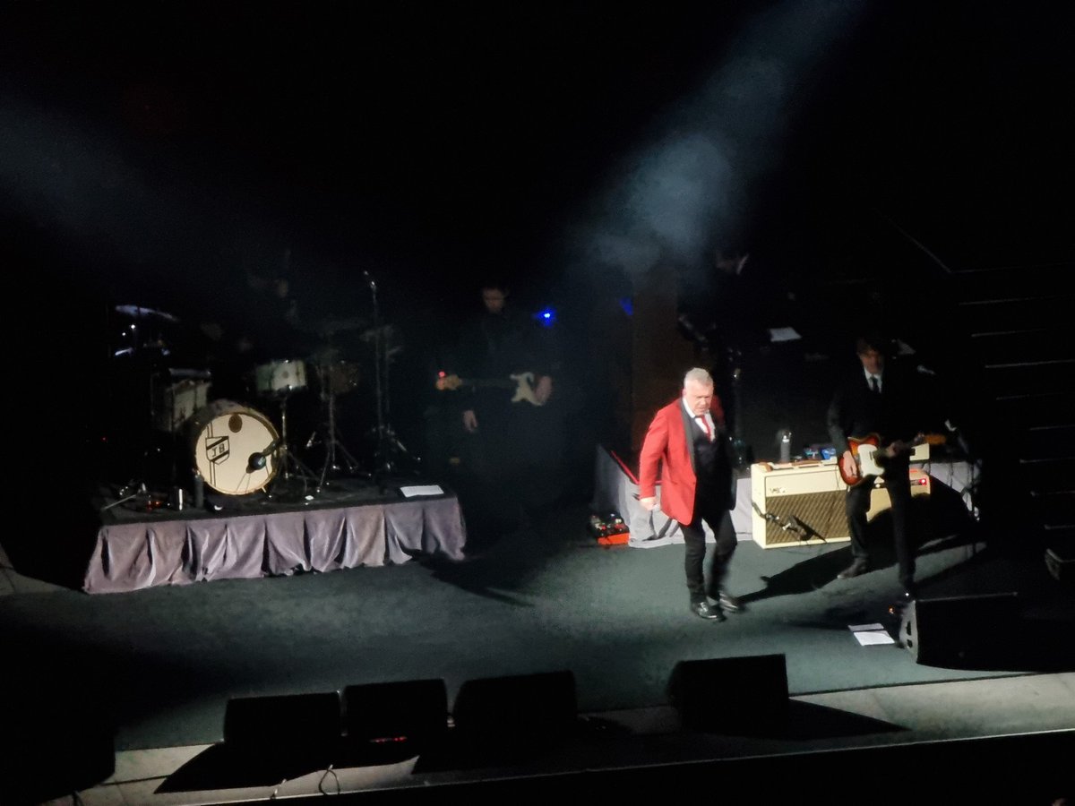 What an amazing show tonight <a href="/JimmyBarnes/">Jimmy Barnes</a>! I'm on a high! Thank you 🙏