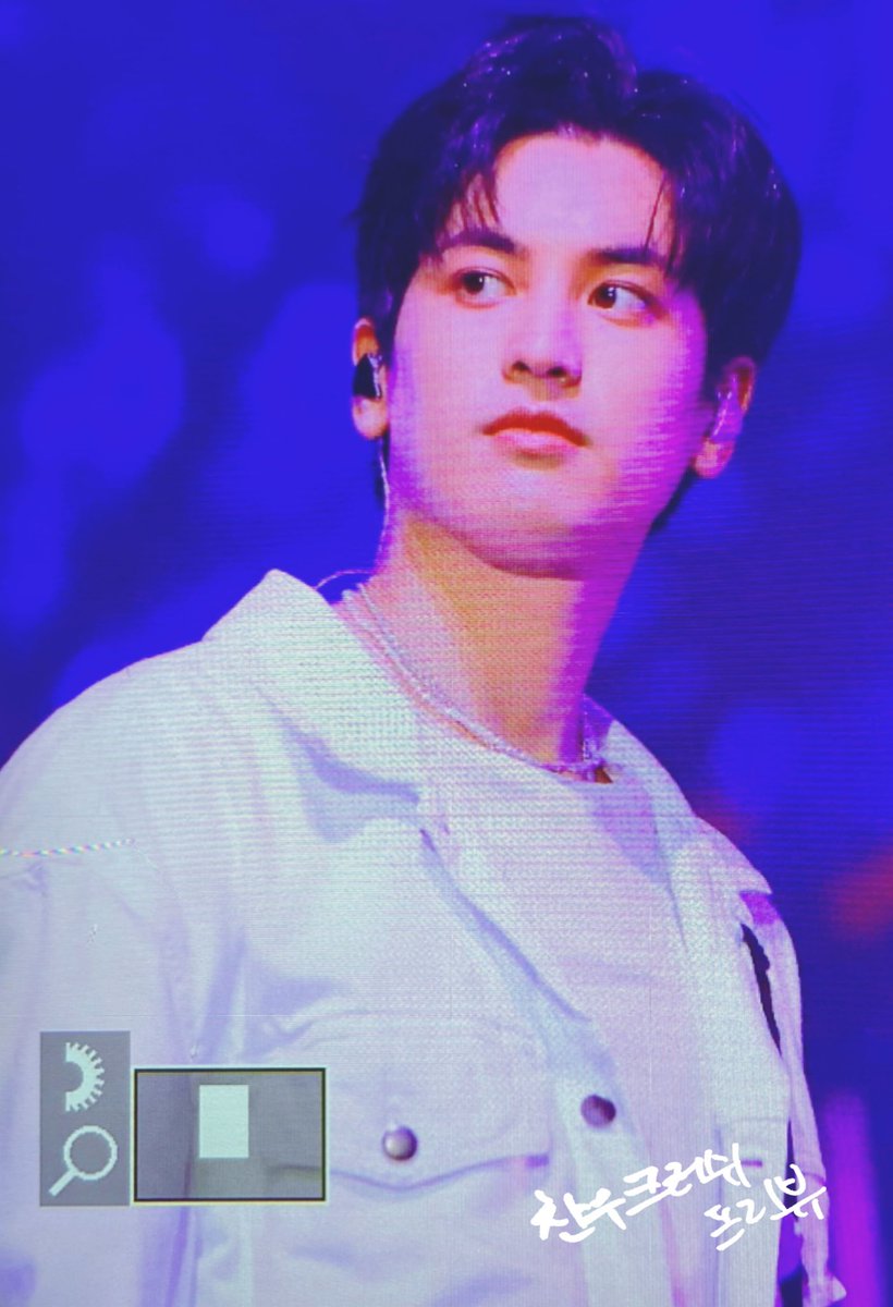 ChanwooCrush_'s tweet photo. [Preview] 220625 Flashback. 왕자님👑

@iKON_chan_w000 
#iKON   #CHANWOO #CHAN #아이콘   #정찬우 #찬우 #チャヌ #찬우크러쉬 #iKON2022Concert https://t.co/Y8WVAqkIEF