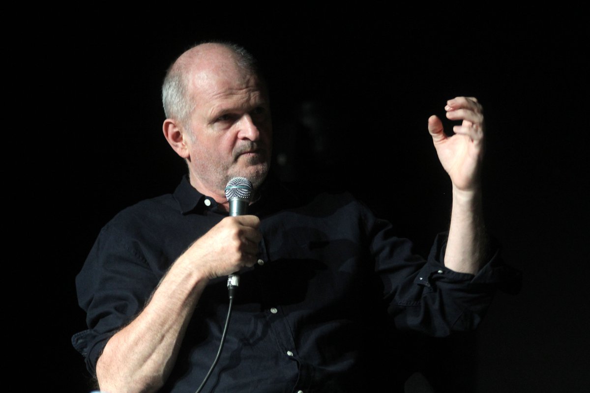 Završen 11. Beogradski festival evropske književnosti.
arhipelag.rs/vesti/zavrsen-… 1/2
<a href="/nina_savcic/">NinaSavcic</a> <a href="/MinjaDMS/">Minja Bogavac</a> <a href="/blagojepantelic/">Blagoje Pantelic</a> <a href="/GojkoBozovic/">Gojko Božović</a> <a href="/beletrina/">Beletrina</a> <a href="/Bulevarbooks/">bulevar books, knjižara koja svira</a> <a href="/DomOmladineBG/">Dom omladine Beograda</a>