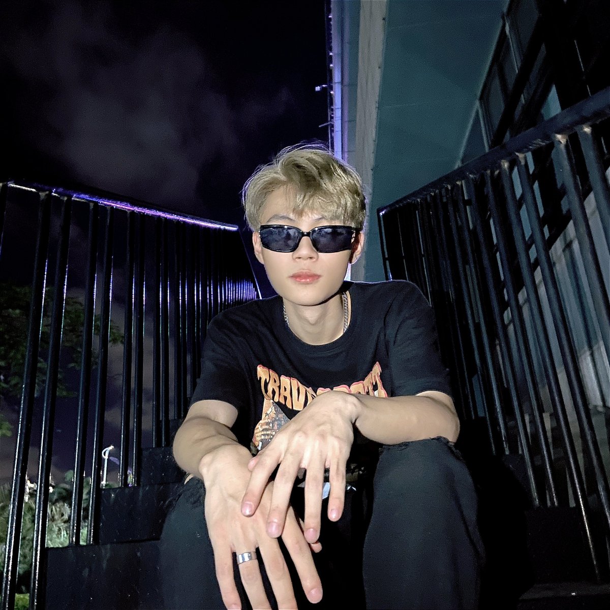 #反差 #男m #黑丝  #舔脚 #调教 #坐脸 #羞辱调教 #男高中生 #男大  #磕炮 #男喘 #舔逼 #手冲实录 #娇喘 #自慰 #叫床 #御姐