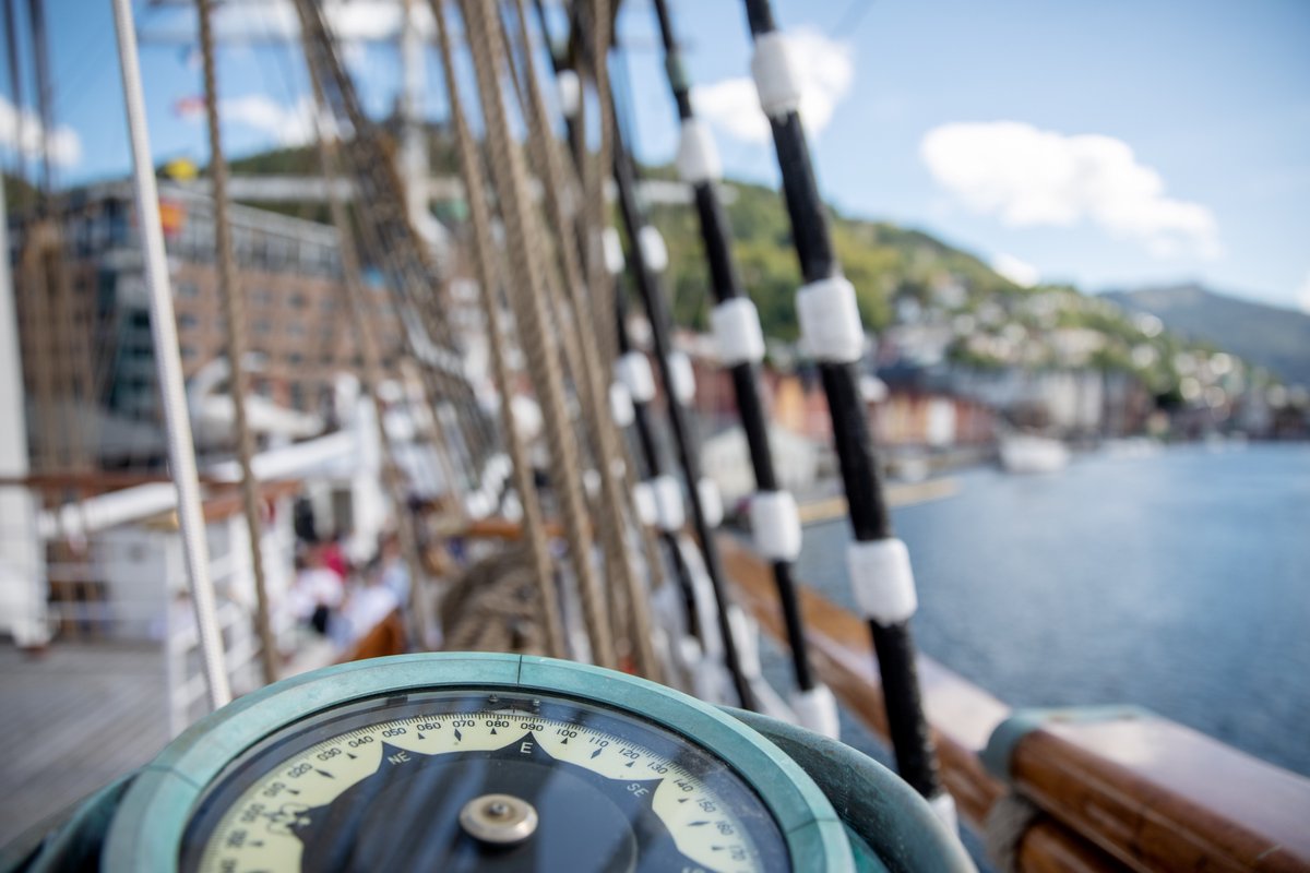 UiB Ocean / SDG Bergen (@sdgbergen) on Twitter photo Only 2 days to go until our official #UNOC2022 side event on partnerships for #SDG14 kicks off in Lisbon, co-organised by <a href="/IAU_HESD/">IAU HESD</a> <a href="/IAU_AIU/">International Association of Universities (IAU)</a> @tpiglobal <a href="/IrlEmbLisbon/">Ireland in Portugal</a> <a href="/UNDESA/">UN DESA</a> <a href="/UNOHRLLS/">UN-OHRLLS</a> <a href="/UiB/">Universitetet i Bergen</a>. JOIN US Monday 27 June 16:00 @alticearena. ✅ READ MORE 👉 bit.ly/3Ooh1Ro Only 2 days to go until our official #UNOC2022 side event on partnerships for #SDG14 kicks off in Lisbon, co-organised by <a href="/IAU_HESD/">IAU HESD</a> <a href="/IAU_AIU/">International Association of Universities (IAU)</a> @tpiglobal <a href="/IrlEmbLisbon/">Ireland in Portugal</a> <a href="/UNDESA/">UN DESA</a> <a href="/UNOHRLLS/">UN-OHRLLS</a> <a href="/UiB/">Universitetet i Bergen</a>. JOIN US Monday 27 June 16:00 @alticearena. ✅ READ MORE 👉 bit.ly/3Ooh1Ro