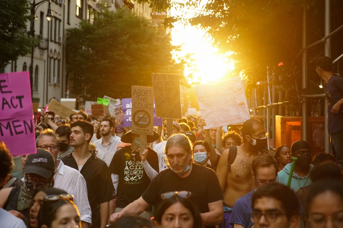 chrisstIawrence's tweet photo. Scenes from yesterday’s march against #RoeVsWade in NYC, starting at Washington Square Park. https://t.co/IRoZjTua5W