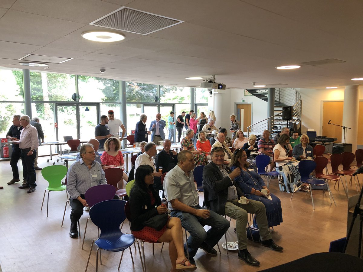 EwellCastleHead's tweet photo. Delighted to welcome so many Old Ewellians to our Alumni Open Event @EwellCastleUK this afternoon. Many happy memories and funny stories being shared, plus a few classic cars being shown off. https://t.co/9FhIUij850