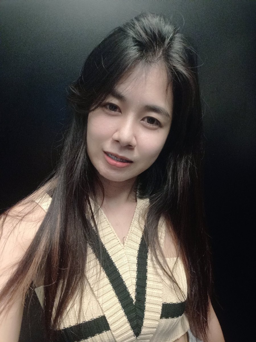 Shap_of_U's tweet photo. #แคปชั่น #VJbigo #เมเม่ #ตลาดต้นไทร #สมุทรปราการ #BTS #ดนตรีสดยามดึก #เพลง #ฉันชอบเที่ยว #ทวิตเตอร์ #ทวิตติดเงา https://t.co/NcXDJ3z9mA