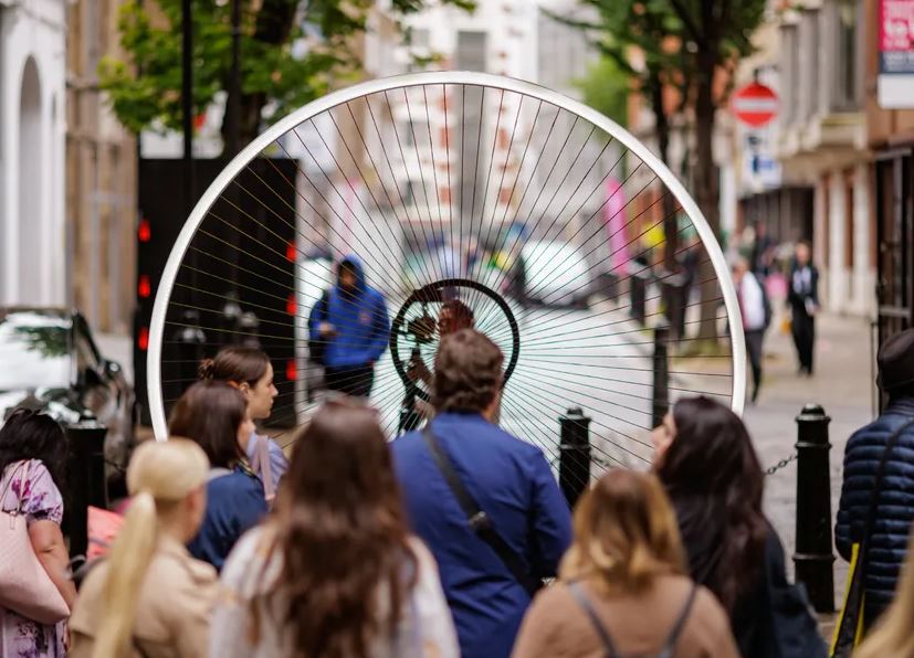 collabsq's tweet photo. #Clerkenwell Design Week 2022 events exhibitions &amp; installations were amazing
https://t.co/1HGvgBGZZy
@iiyama @Connectiontweet #collaboration #design #interiordesign #hybridoffice #remotework #cdw2022 #iiyama #logitech #intel #connectionfurniture https://t.co/NmxEHb35Ck