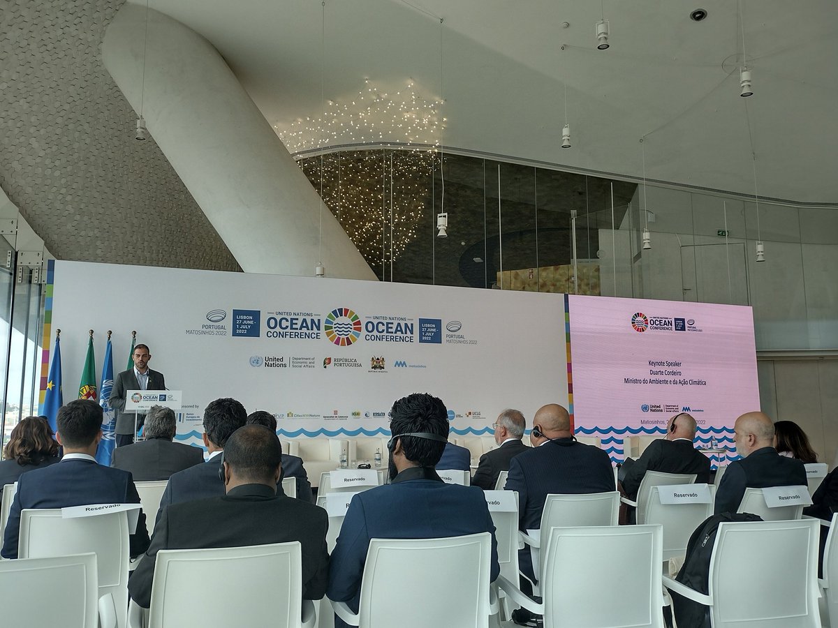 Blue Flag tweet media