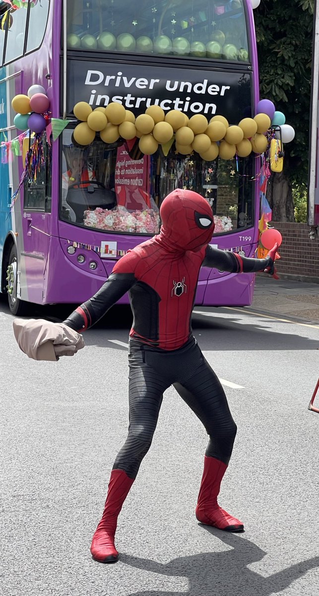 GravesendTCM's tweet photo. Even Spider-Man has arrived for @NFCarnival with @ArrivaKent here in #gravesend #carnival2022 and @confident_queen UK Laughter Champion https://t.co/7uDiD1TQ9N