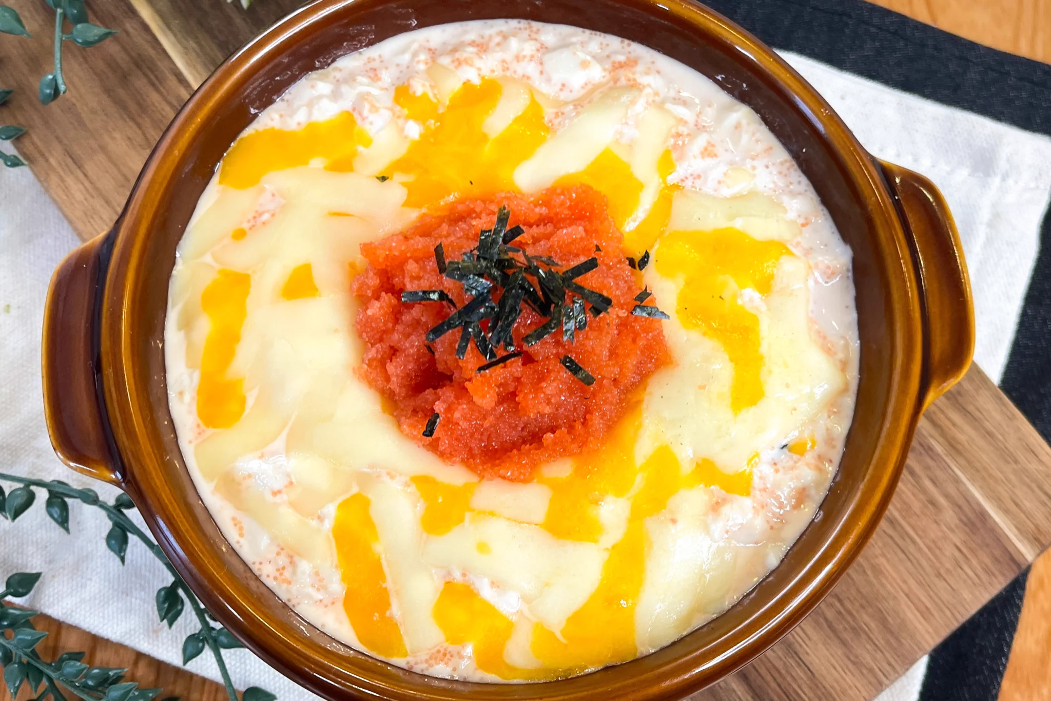 豆腐でヘルシーな仕上がりに！明太チーズ豆腐グラタン。