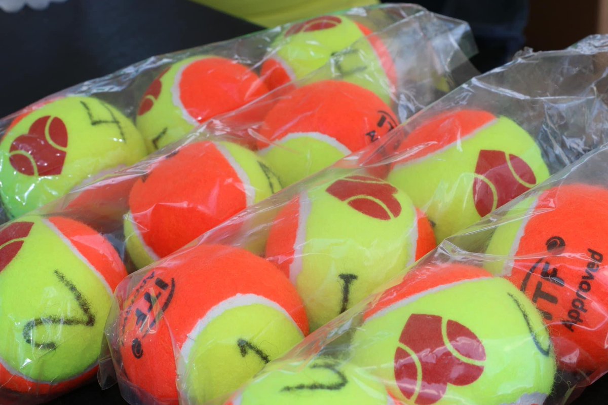 Inaugurando el Primer torneo de Beach Tenis, Organizado por el Beach Tennis Club y <a href="/CamuyCity/">Camuy City</a> . 🎾 Agradezco al señor Jose Mangual por la iniciativa y hacernos parte de esta iniciativa. 
#CamuyesDeporte
