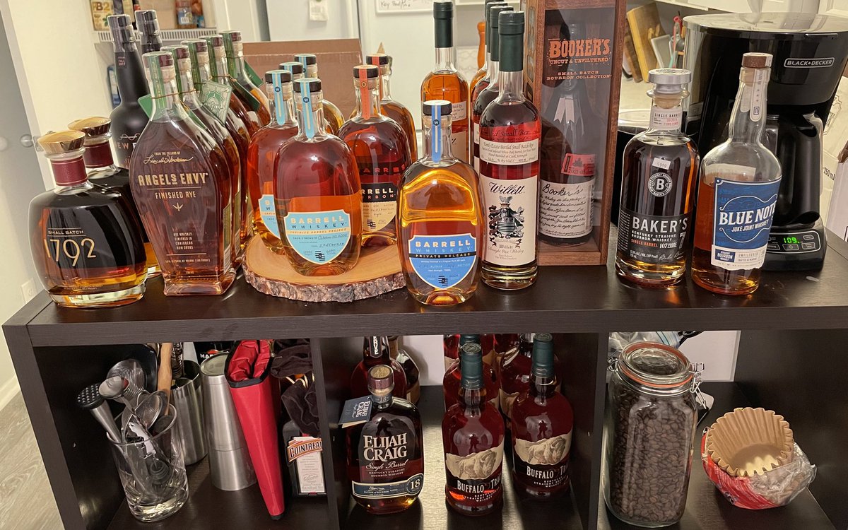 WaywardWhale's tweet photo. @Salmander0 I started with scotch and graduated to bourbon. Enjoy your 80 proof smoke water lol. https://t.co/sDauBKVJc5