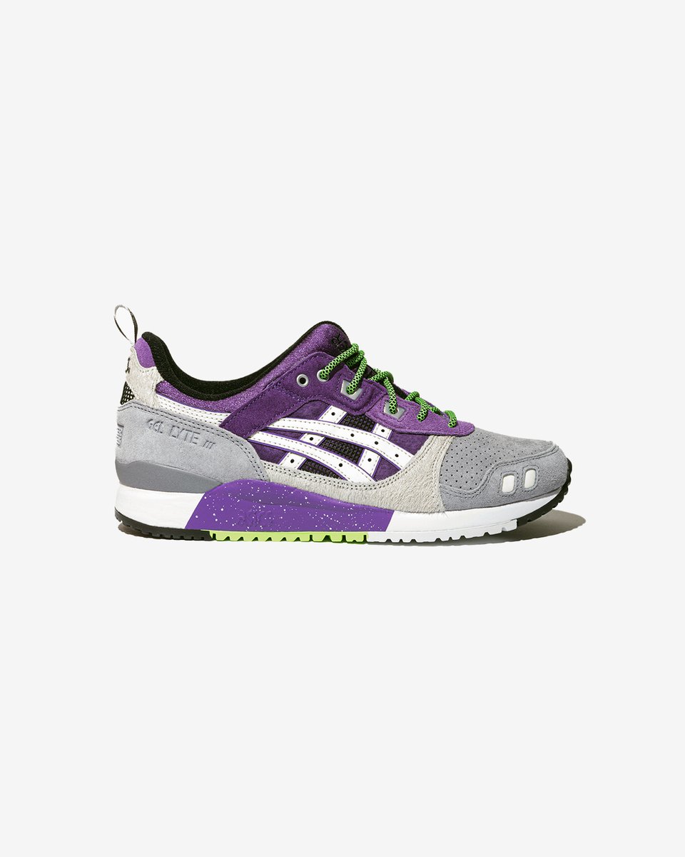 The atmos x Sneaker Freaker x ASICS GEL-Lyte III OG, along with Sneaker Freaker Issue 47 and a collaborative tee collection, is available now in-stores and online.

atmosusa.com