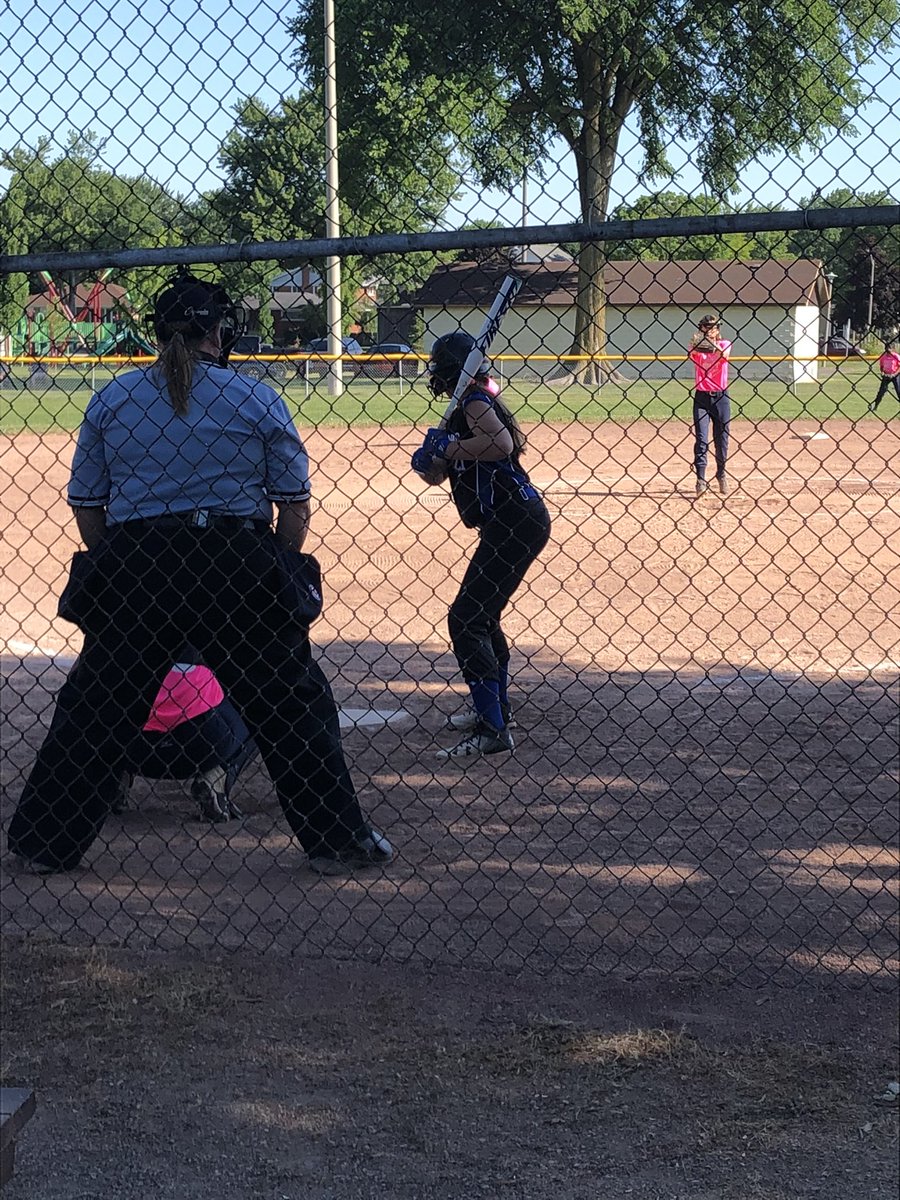 dumpuniac's tweet photo. Little cousin vs cousins fastball game this morning.    Was a nail biter.  Great game girls. https://t.co/h2lRdyJGqP