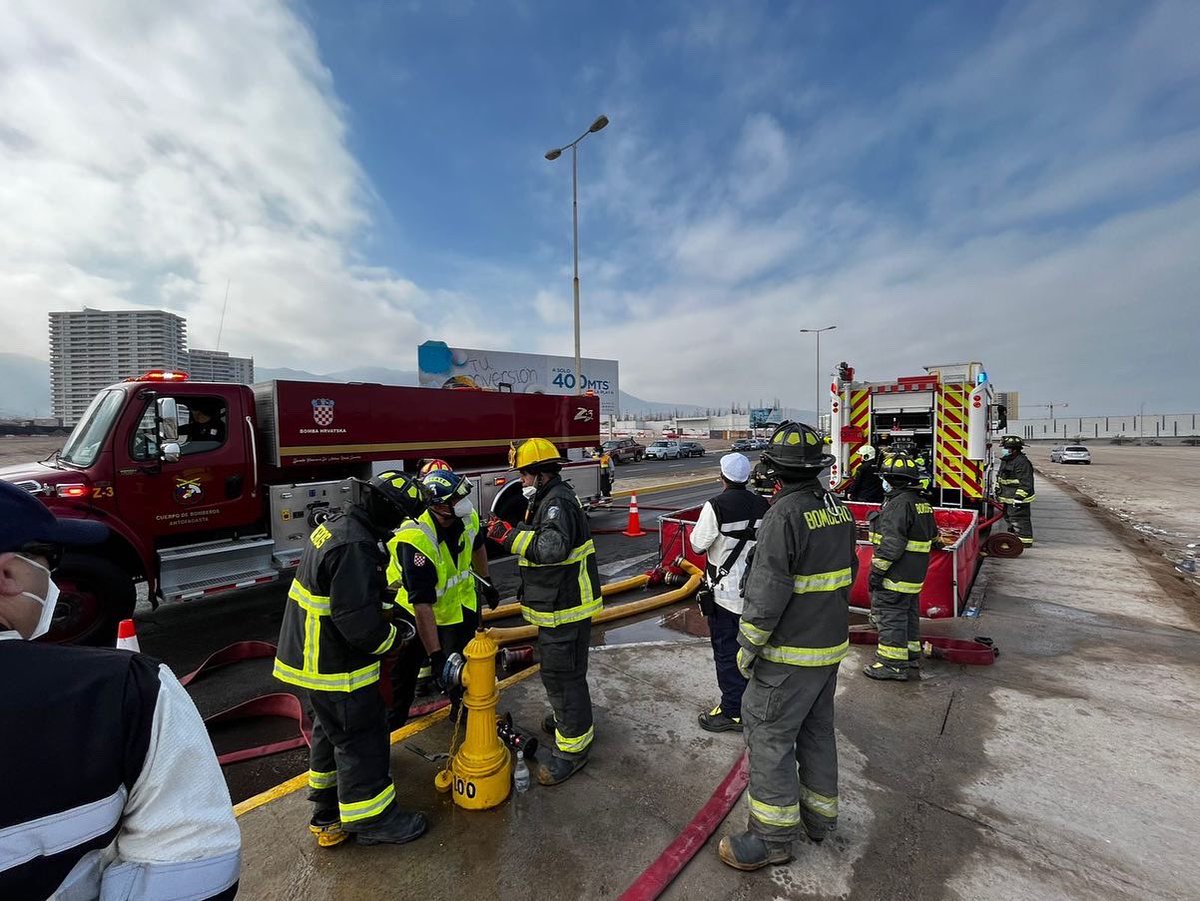🔴Cuerpo de Bomberos de Antofagasta🔴 tweet media