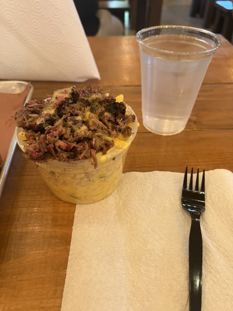 Michael_Crowe's tweet photo. When in Texas… 🤤
#OptionsGiveMeOptions https://t.co/wEuWOC1T4a