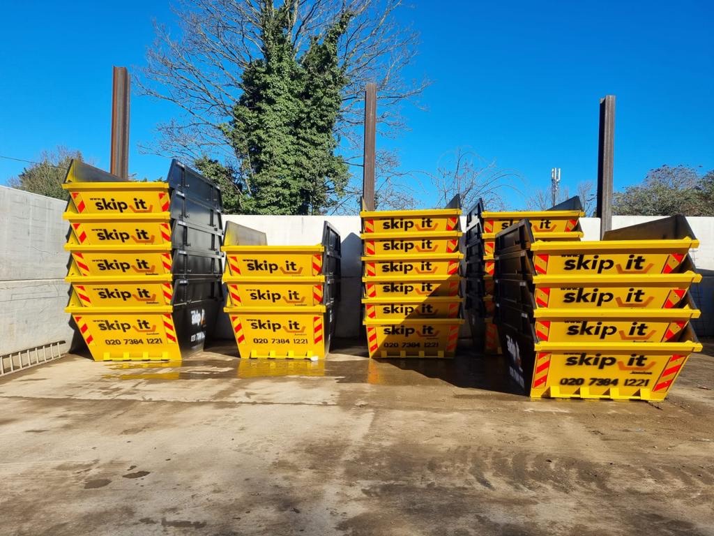 SkipIt69344979's tweet photo. Website:https://t.co/eeyAbX3RZQ 
Contact number : 0207 384 1221 
For any enquiries. https://t.co/FgXeGget5k