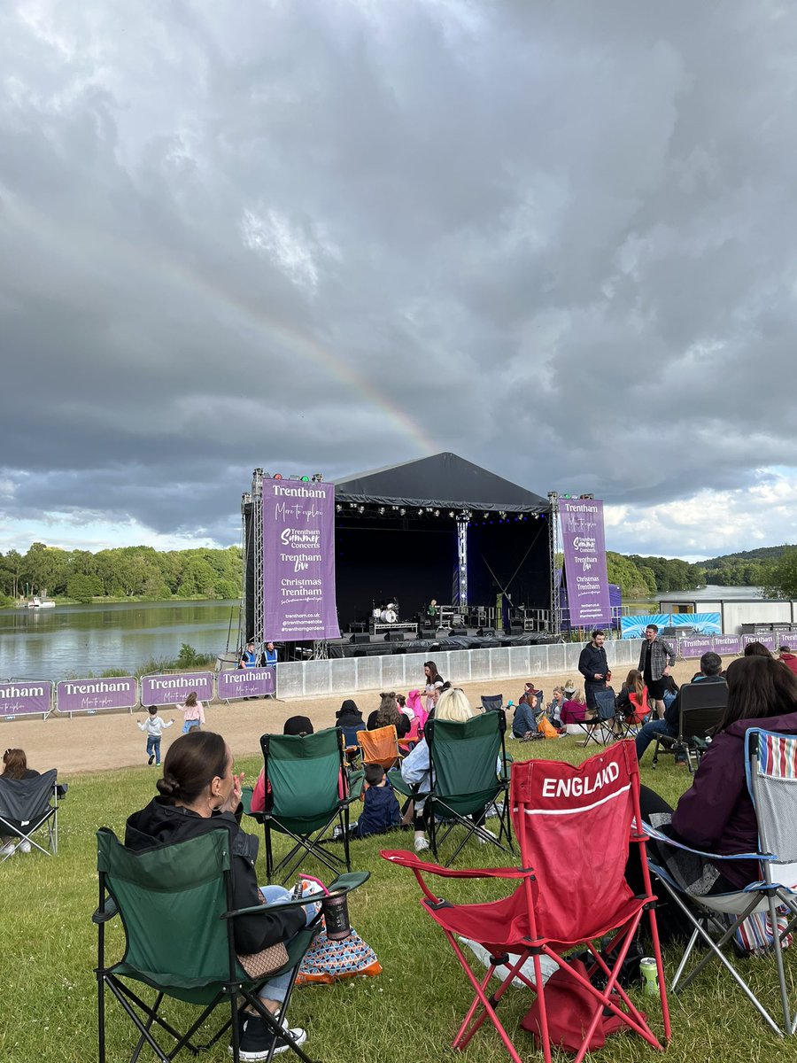 Holly Tonge tweet media