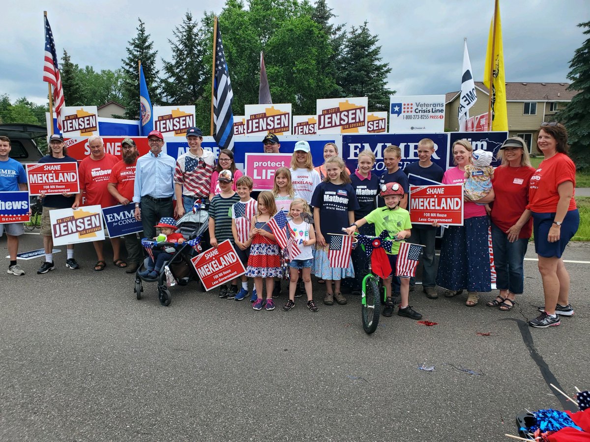 tomemmer's tweet photo. Fun day of parades and a great turnout all over #MNCD6 in St Cloud, Blaine, &amp; Big Lake! https://t.co/w52sG0I9Bk