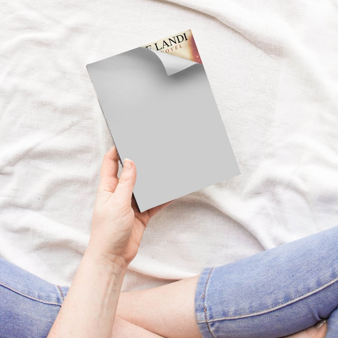 LandiWrites's tweet photo. Disappeared for a while because I was having a baby, but I'm back, and super excited to share that my first novel, FALLING FOR THE HEIRESS, will be published soon!

The cover reveal is coming soon, and I can't wait!

#WritingCommunity #romance #romancebooks #indieauthor https://t.co/lVtB2H1Fx5
