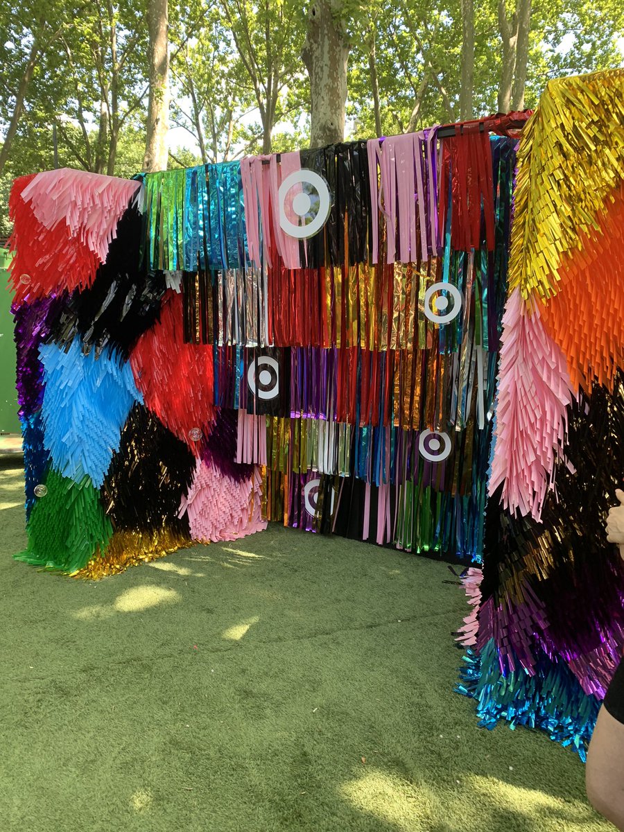 Wow - what an amazing Target-sponsored event for the LGBTQ community here in NYC! Youth Pride was such a success today, and largely because of leaders like @JaiiTGT who did such a fantastic job helping organize and coordinate the team. Thanks, Team!
