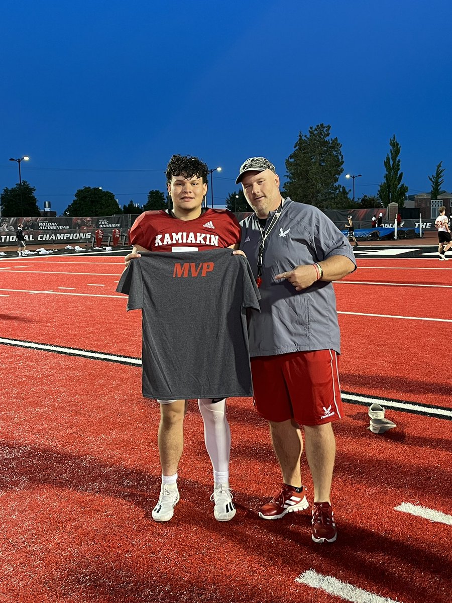 Had a blast these last 4 days at EWU Team camp playing RB &amp; DE. Thank you <a href="/CoachMattUlrich/">Coach-Matt Ulrich</a> for choosing me as MVP for Defense of Line! <a href="/CoachBestEWU/">Coach Aaron Best</a> @Woods95Woods <a href="/KamiakinBraves/">Kamiakin Athletics</a> <a href="/FBkamiakin/">Scott Biglin</a> <a href="/CoachSearls/">Brandon Searls</a>