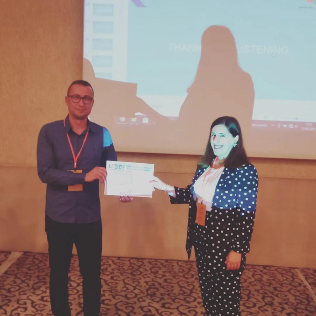 KAZIMDOU's tweet photo. ICONMES 2022'de "Good Practices in Preventing School Dropout" isimli bilimsel bildirimi sundum. Desteği için Değerli Danışmanım Prof. Dr. Atila YILDIRIM'a teşekkür ediyorum. @NEUniversitesi @egitimbil_neu #iconmes @mevlutaydogmus @YildirimAtila #Schooldropout https://t.co/Lk6B0Kzshg