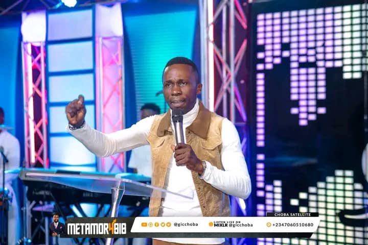 GICCHOBA's tweet photo. In the name of Jesus, I receive grace to shift levels.
In the name of Jesus Whatever holding my life, I shake it away this minute.
Lord, we pray that after metamor4sis people will see us and glorify your name.
#metamor4sis2022
#theshiftconference
#phtwittercommunity https://t.co/Y05AMOkEob