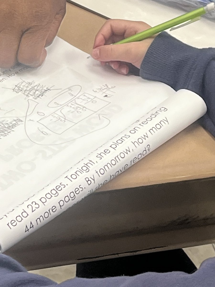 shannoncurry04's tweet image. I love seeing how students make sense of math problems! #multiplerepresentations #learningprogression #conceptuallearning #meetstudentswheretheyare