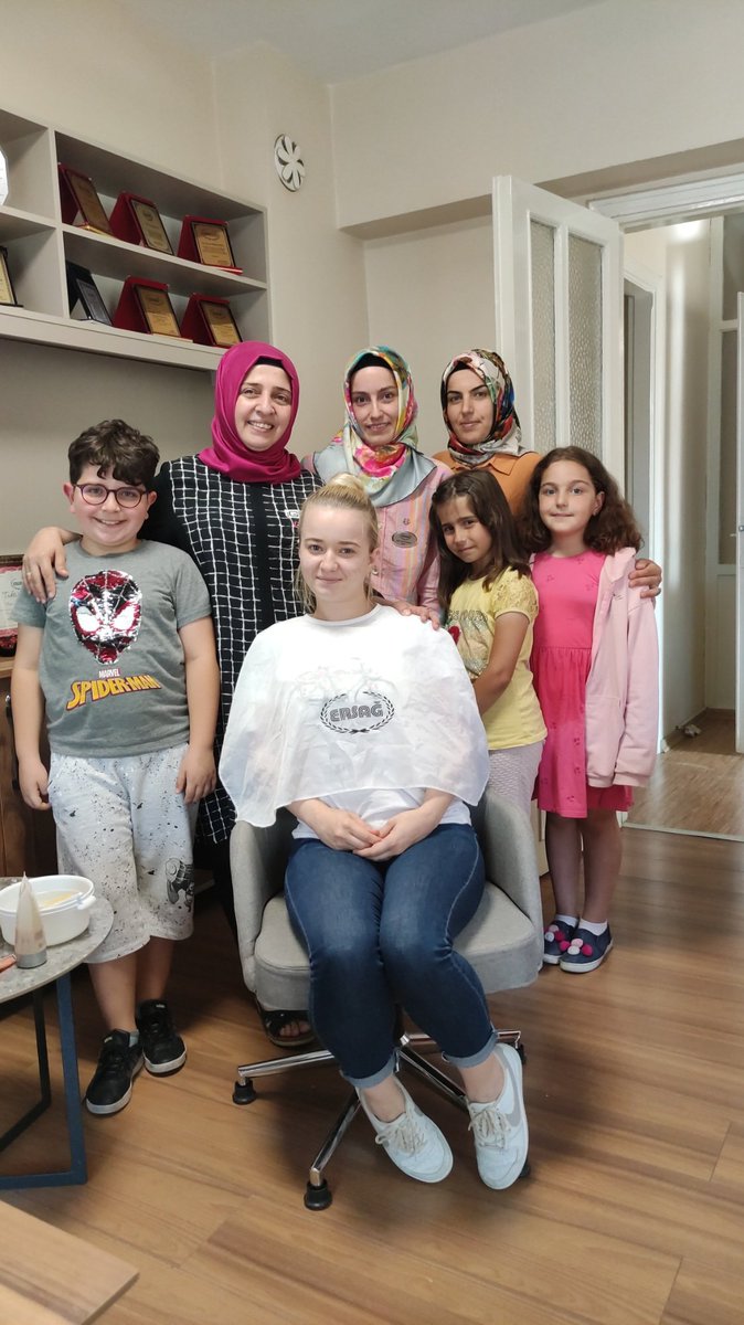 Bugün günlerden Cilt Bakımı  😎
Yeni Üyemiz Ahsen Hanım Hoşgeldin Ersağ Ailemize  👏👏👏👏