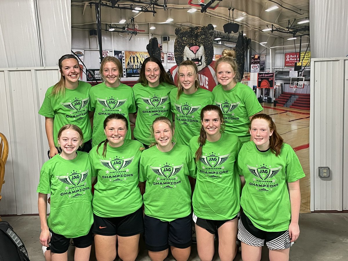 CoachChrisJenny's tweet photo. Appreciate the work and sacrifice @edgertongirlsbb   6-0 last 24 hours and 9-0 on the week. Good luck to everyone playing more games this weekend. We will get back to work tomorrow. https://t.co/Nm5bek4ElC