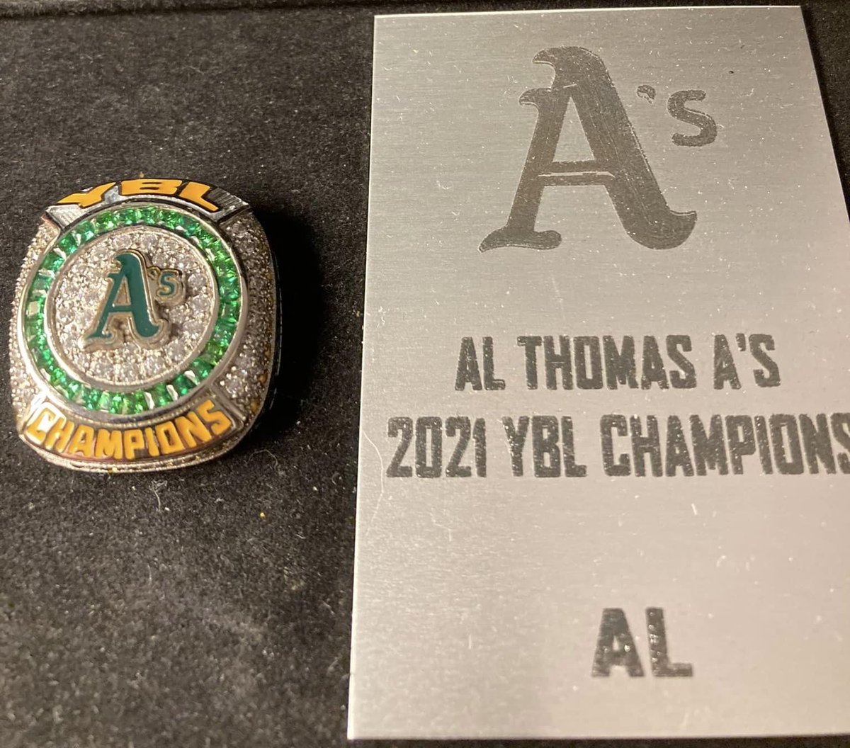 YawkeyBaseball's tweet photo. The @ATBC_YBL honored their late sponsor Al Thomas with a 2021 @YawkeyBaseball Championship Ring.   An amazing tribute to a great man and supporter of amateur baseball!! https://t.co/uI8goJYFTP