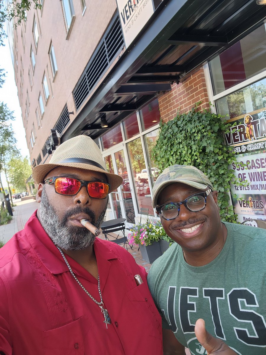 jmcclain22's tweet photo. Getting ready to get after it with @justwesslife you know how we do. #botl #lifeisgood #livingmybestlife https://t.co/nl5sibDtgC